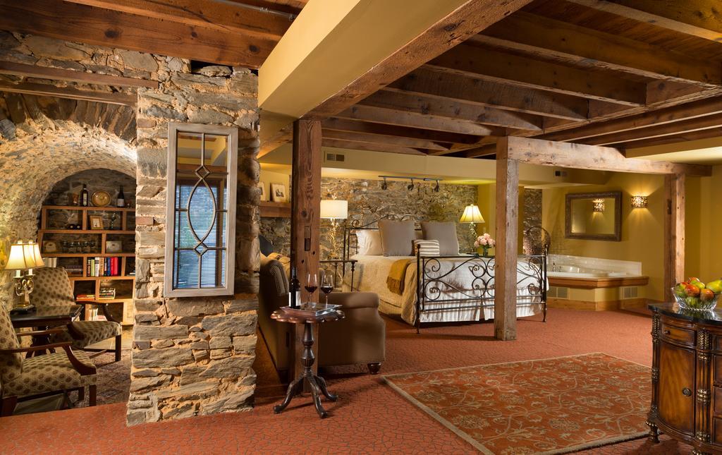 The Inn At Leola Village, A Historic Hotel Of America Exterior foto