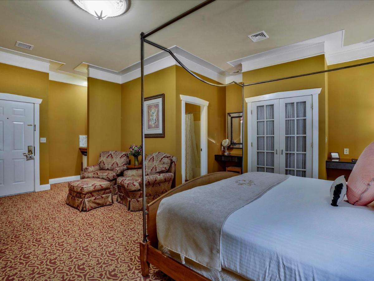 The Inn At Leola Village, A Historic Hotel Of America Exterior foto